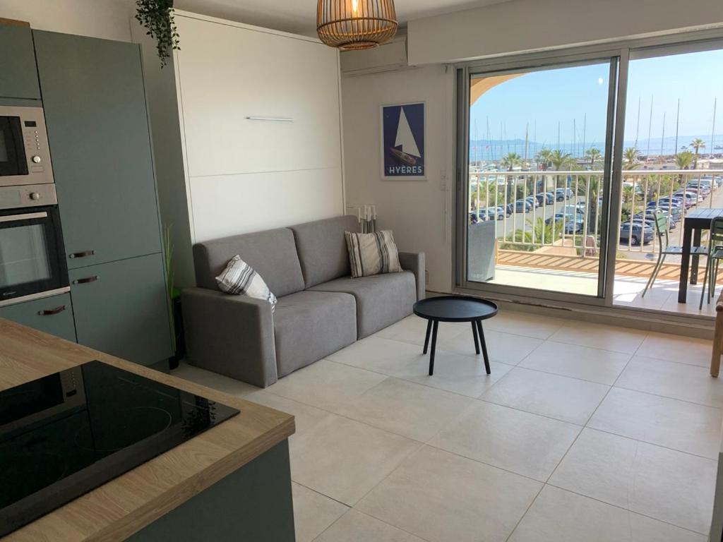 Vue Sur Les Iles D'Or Apartment อิแยร์ ภายนอก รูปภาพ